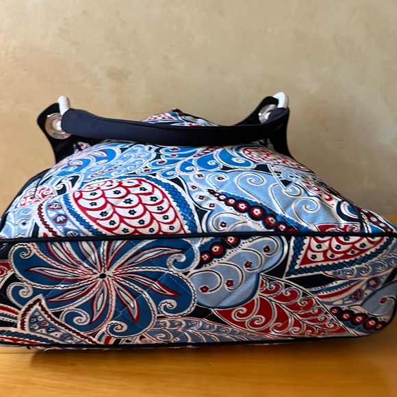 Vera Bradley Anchor Tote in blue Seaside Paisley with rope handles - Picture 9 of 9